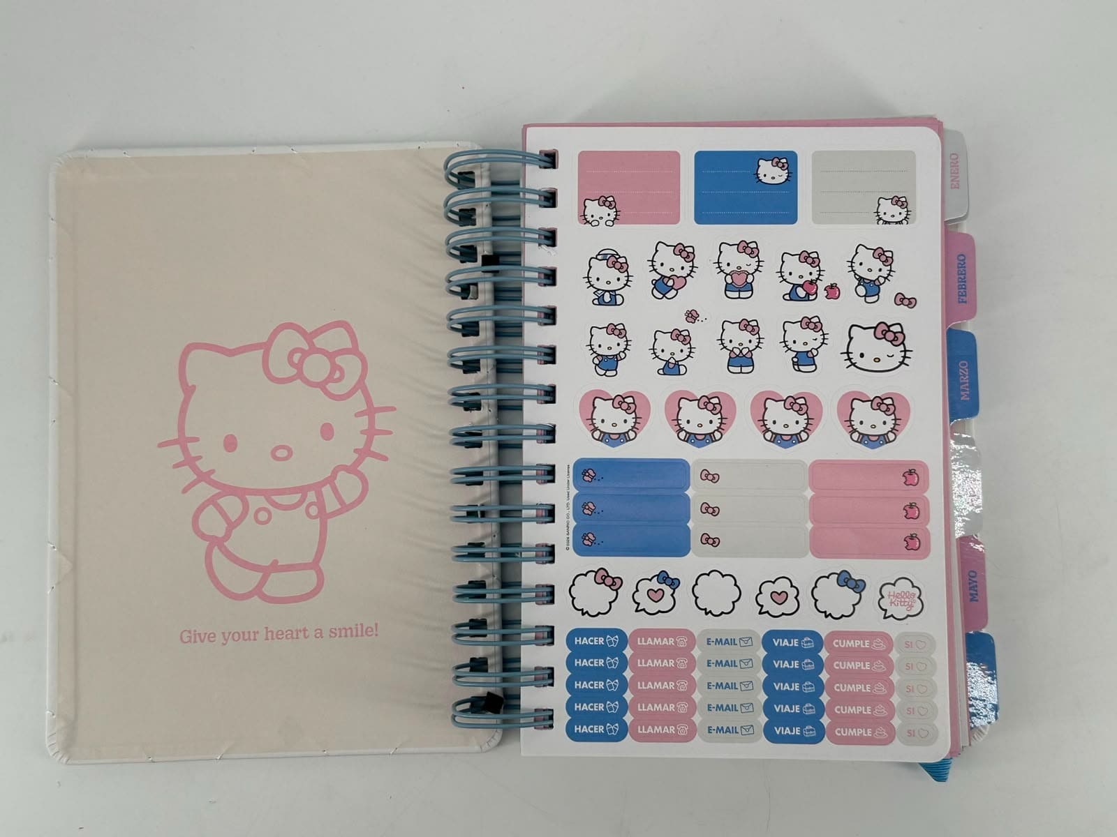Agenda Hello Kitty 2027 - Mooving - Imagen 6