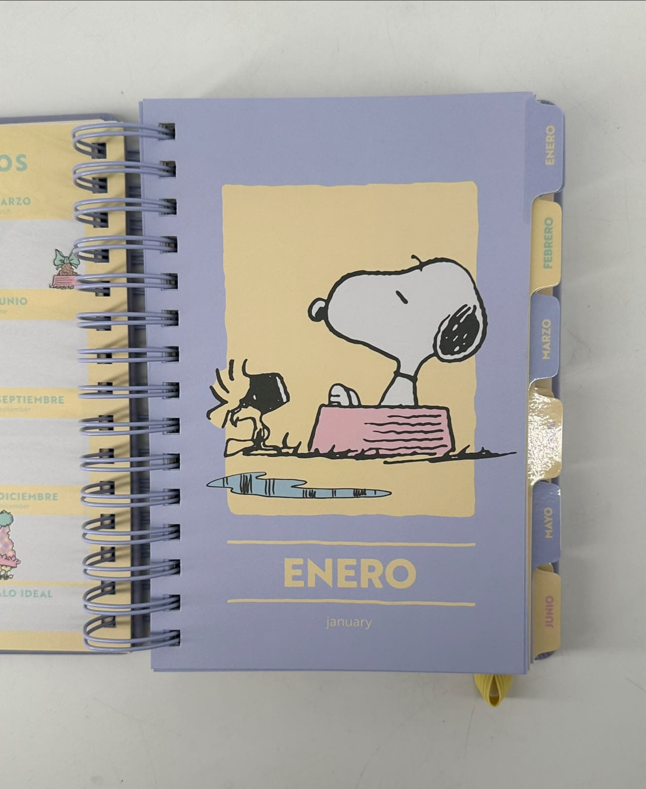 Agenda Snoopy 2027 - Mooving - Imagen 4